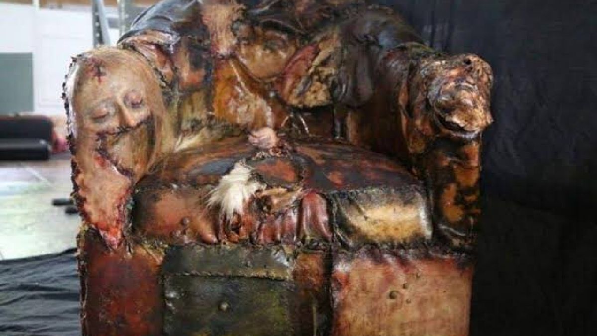 Los objetos recreados artísticamente sobre lo hallado en la casa del asesino serial. Los objetos recreados artísticamente sobre lo hallado en la casa del asesino serial.