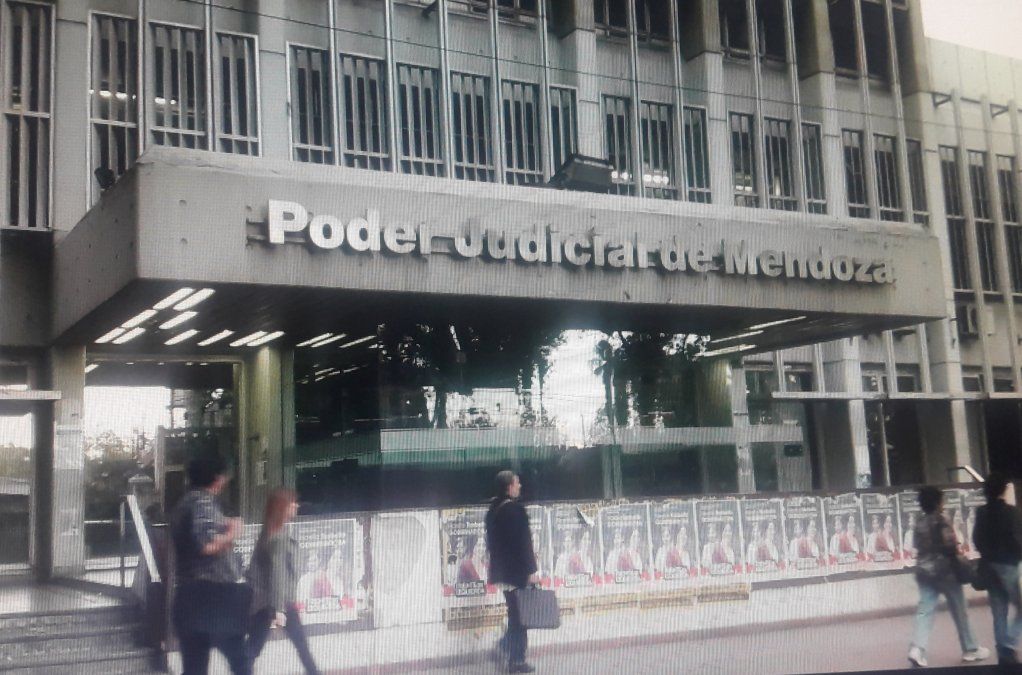 En San Martín 322 de Ciudad funciona la Justicia Laboral del Gran Mendoza.