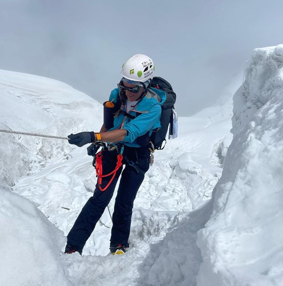 Laura Horta se sintió muy cómoda con el equipo y con la escalada técnica.