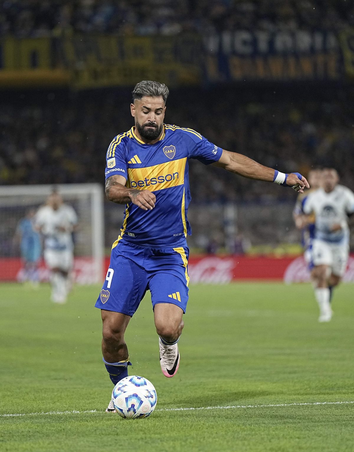 Milton Gim&eacute;nez es una de las cartas goleadoras de Boca.