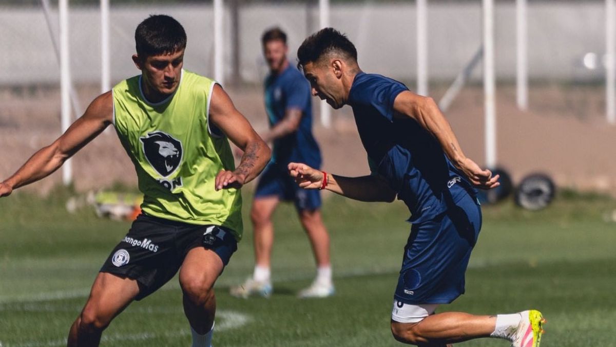 Independiente Rivadavia entrenó en la Ciudad Deportiva de cara al choque ante Banfield