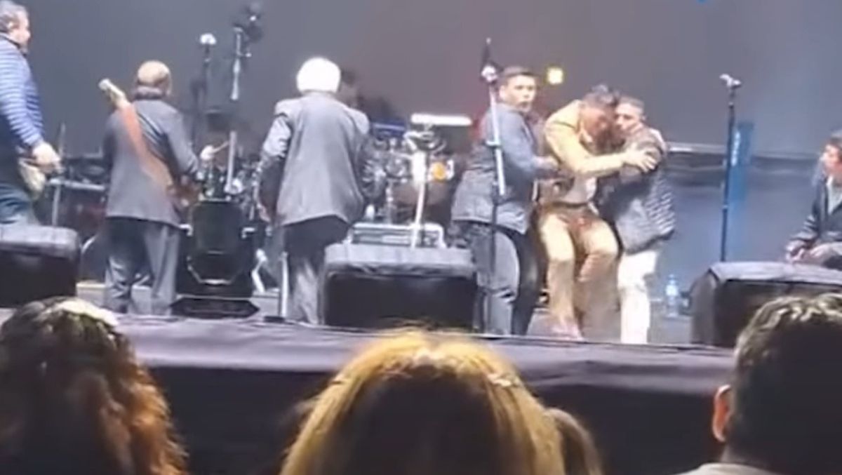 Músicos heridos, corridas y susto. El gobierno de Dina Boluarte era fuertemente cuestionado por el aumento de la inseguridad en Perú.