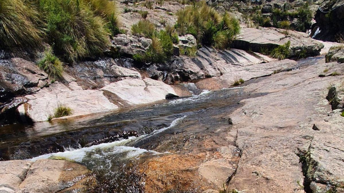 No es Mina Clavero: el pueblo de Córdoba que tiene un río subterráneo