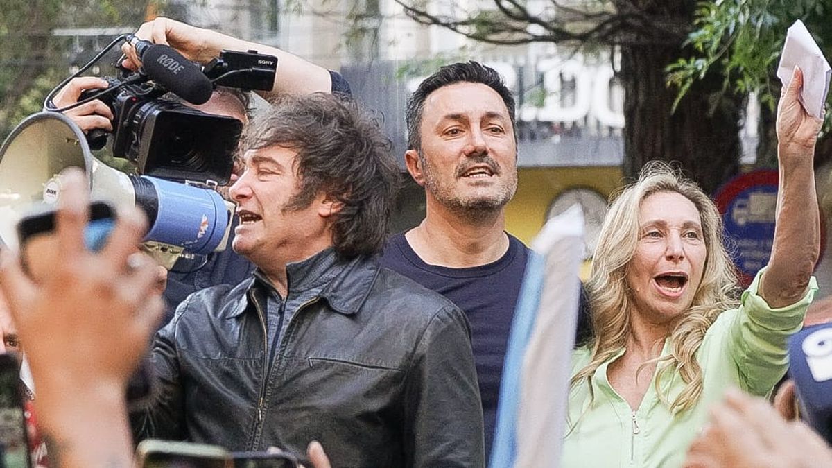 El ministro Luis Petri, en la visita que protagonizó el presitende Javier Milei y su hermana Karina Milei a Mendoza. El ministro Luis Petri, en la visita que protagonizó el presitende Javier Milei y su hermana Karina Milei a Mendoza.