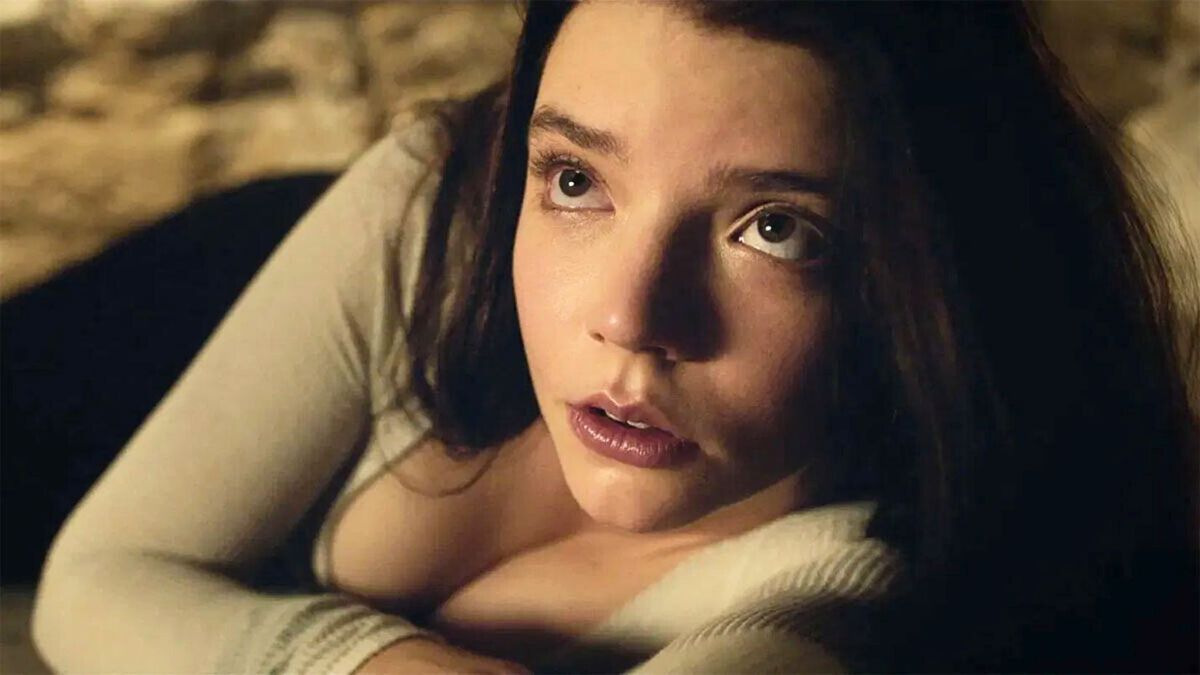 La actriz Anya Taylor-Joy interpreta a Casey Cooke en la película de Netflix.