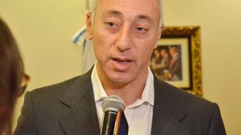 El médico detenido en Mendoza por las coimas de la ANDIS pidió el cese de la domiciliaria y va a declarar El médico detenido en Mendoza por las coimas de la ANDIS pidió el cese de la domiciliaria y va a declarar