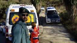 Abren un túnel lateral para intentar llegar al niño que cayó a un pozo de 100 metros