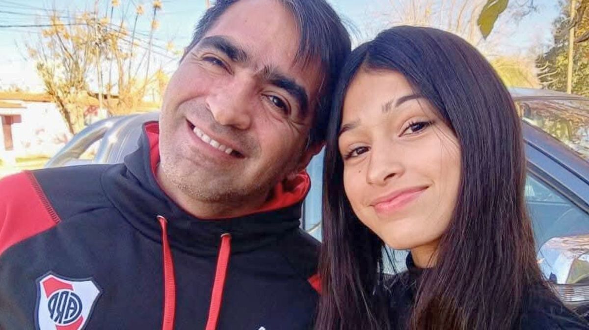 Mario Lima, junto a Rosario, quien falleció a sus 15 por una presunta mala praxis en el hospital Perrupato, según denunció su familia.