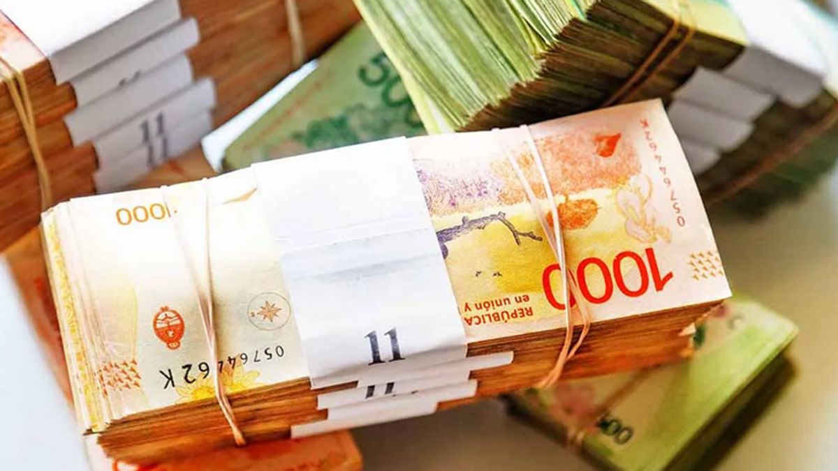 Confirman AUMENTO DE SUELDO del 94,5% y CUATRO BONOS para trabajadores desde febrero