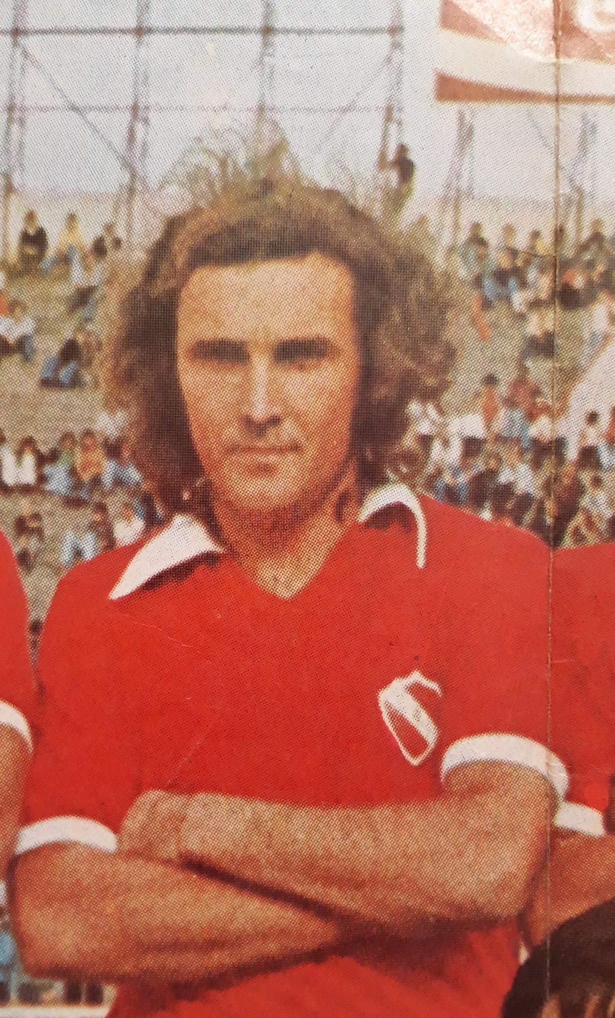 Ganó varios trofeos con la casaca de Independiente de Avellaneda. Ganó varios trofeos con la casaca de Independiente de Avellaneda.