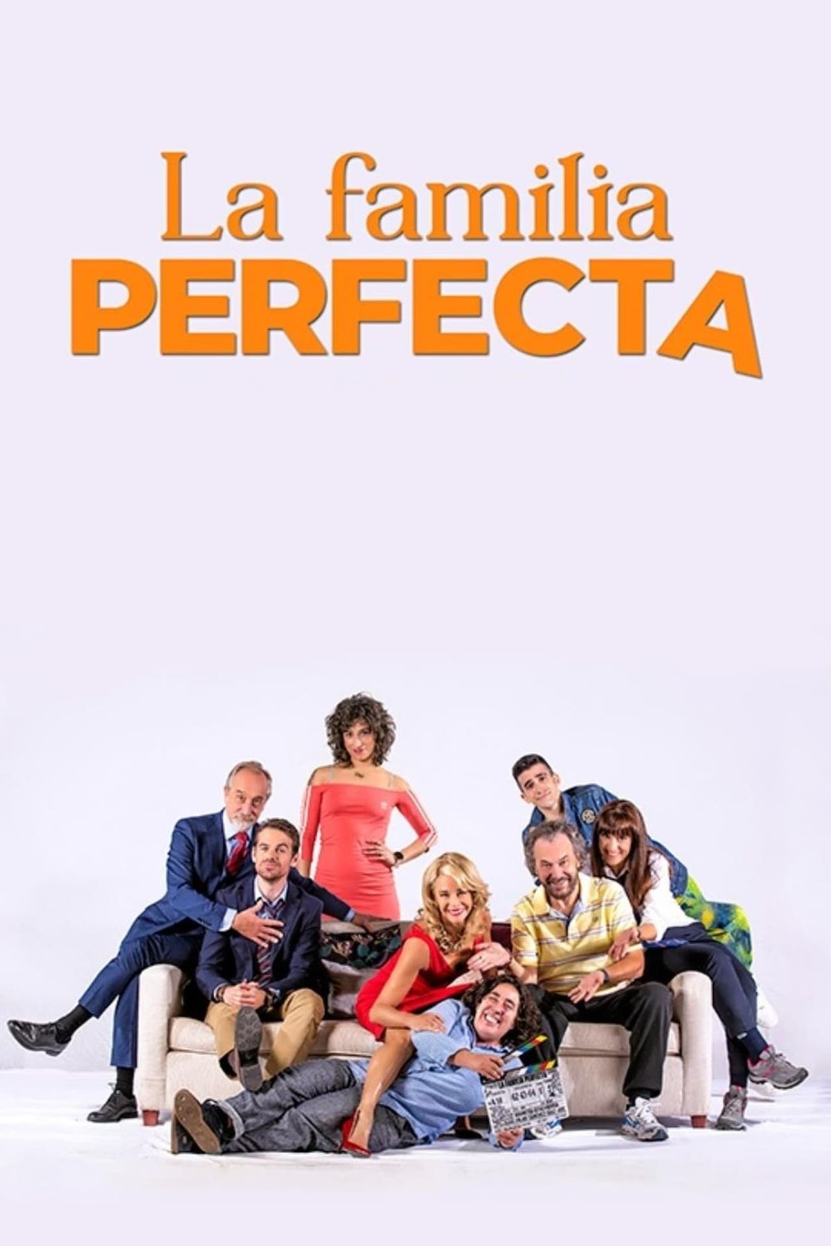 Excelente comedia. Es La familia perfecta con una gran actuación de José Coronado. Excelente comedia. Es La familia perfecta con una gran actuación de José Coronado.