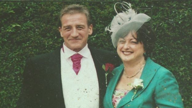 La lucha de una inglesa para poder tener hijos de su marido muerto