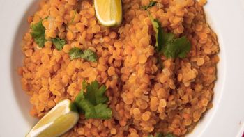 ¿Sabés cómo hacer Guiso de lentejas turcas saludable y liviano? La receta casera y sabrosa en 4 pasos ¿Sabés cómo hacer Guiso de lentejas turcas saludable y liviano? La receta casera y sabrosa en 4 pasos