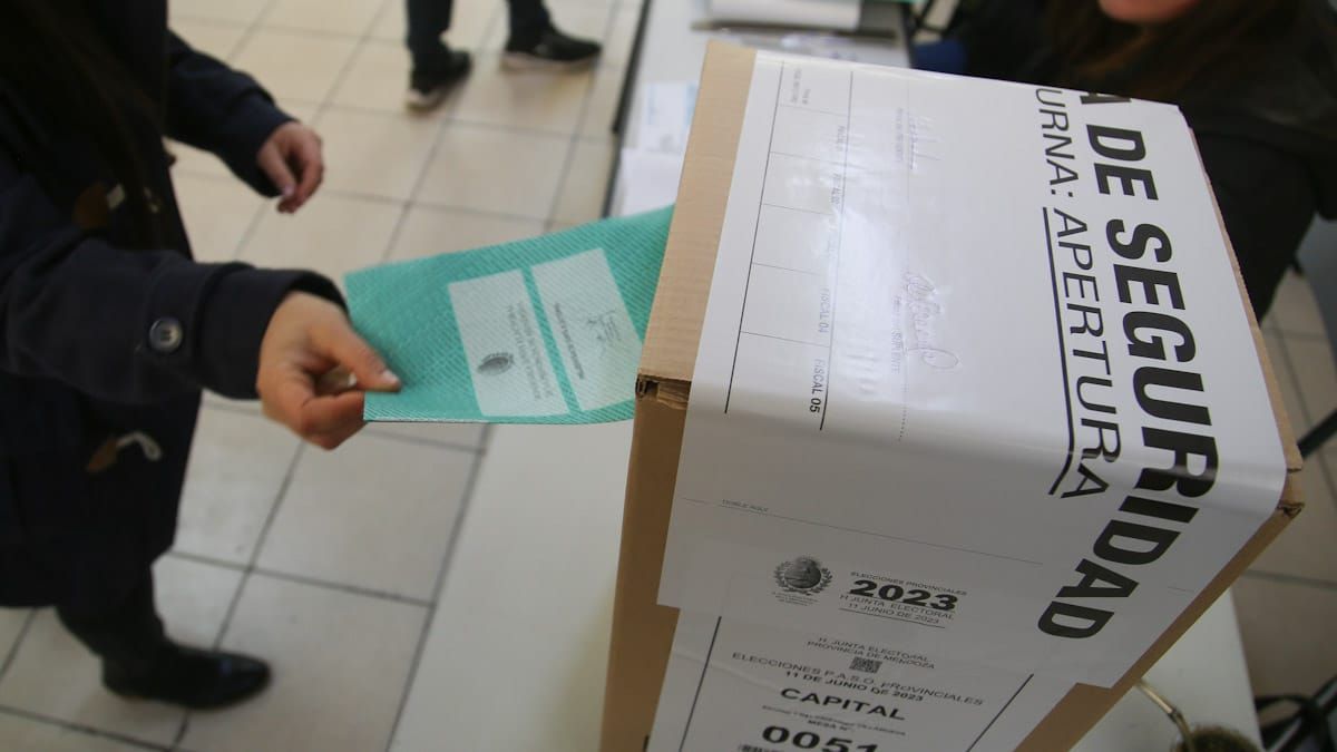 Qué pasa si no voto en las PASO 2023 Mendoza