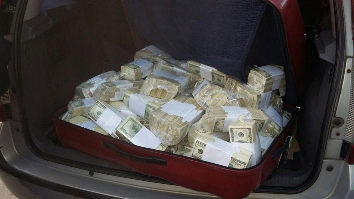 Gustavo Ferrari: Terminamos de contar el dinero,una brutalidad