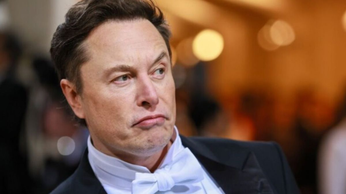 Elon Musk le habría pagado 250 mil dólares a una azafata para silenciar una demanda por acoso sexual