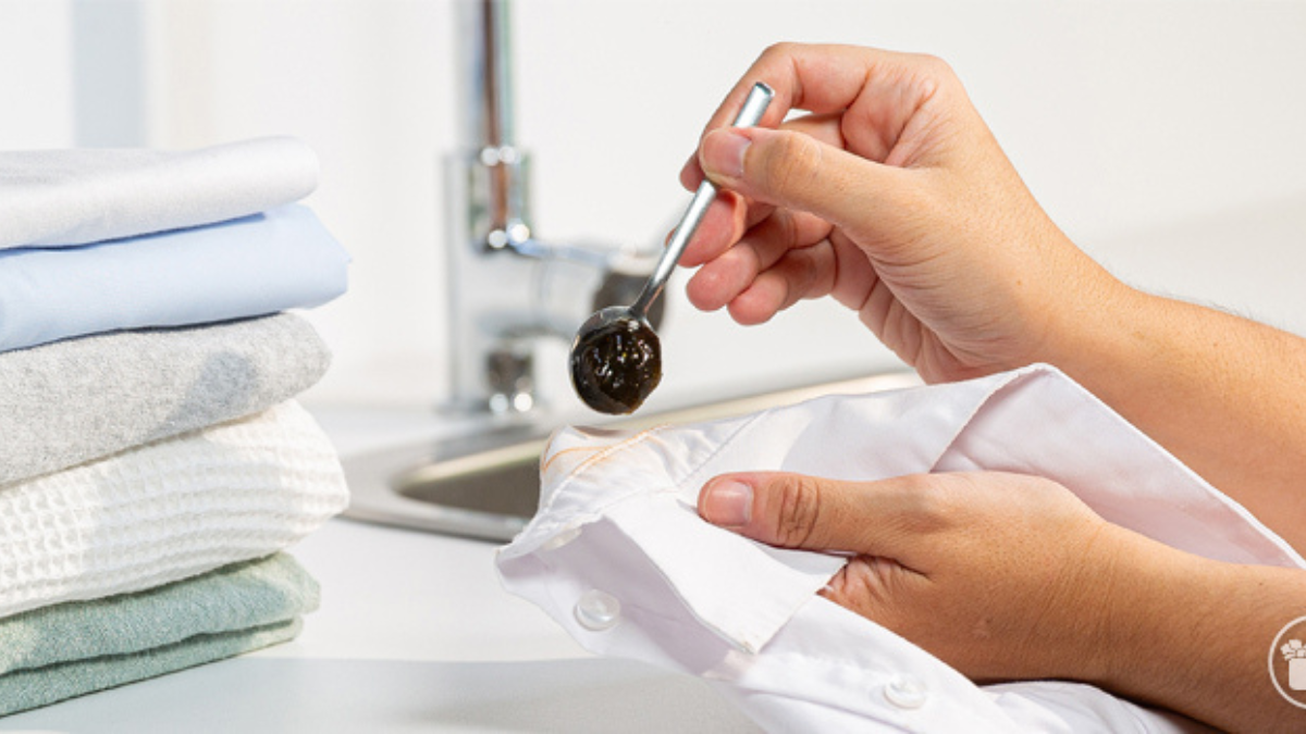 Puedes ponerlo directamente pero con absoluto cuidado. Puedes ponerlo directamente pero con absoluto cuidado.