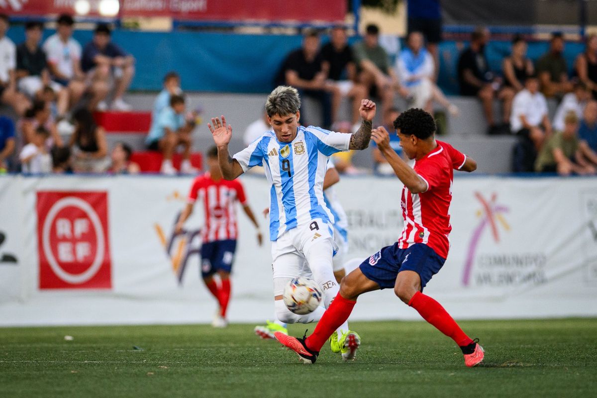 Argentina empezó bien en LAlcudia.