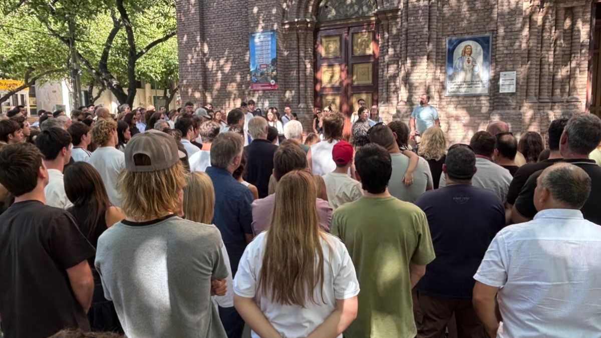 Familiares y amigos de Juan Cruz Yacopini se unieron en cadena de oración para pedir por su salud