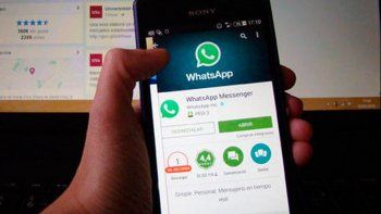 WhatsApp lanzará el reenvío de archivos a varios contactos a la vez