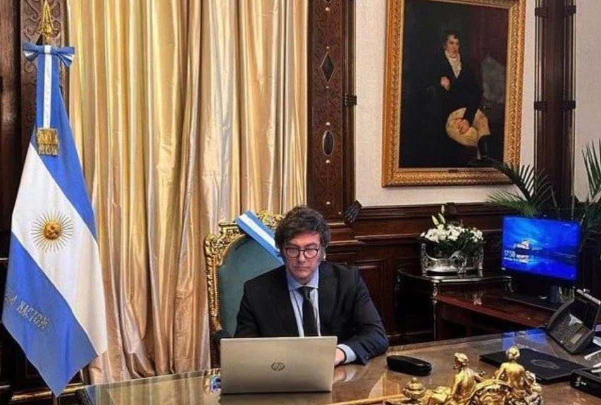 Javier Milei dijo sentirse satisfecho con sun primer mes de gestión.