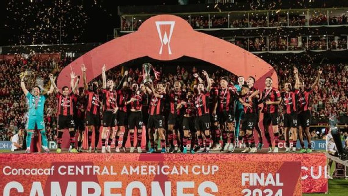El equipo de Costa Rica presiona por un lugar en el Mundial de Clubes El equipo de Costa Rica presiona por un lugar en el Mundial de Clubes