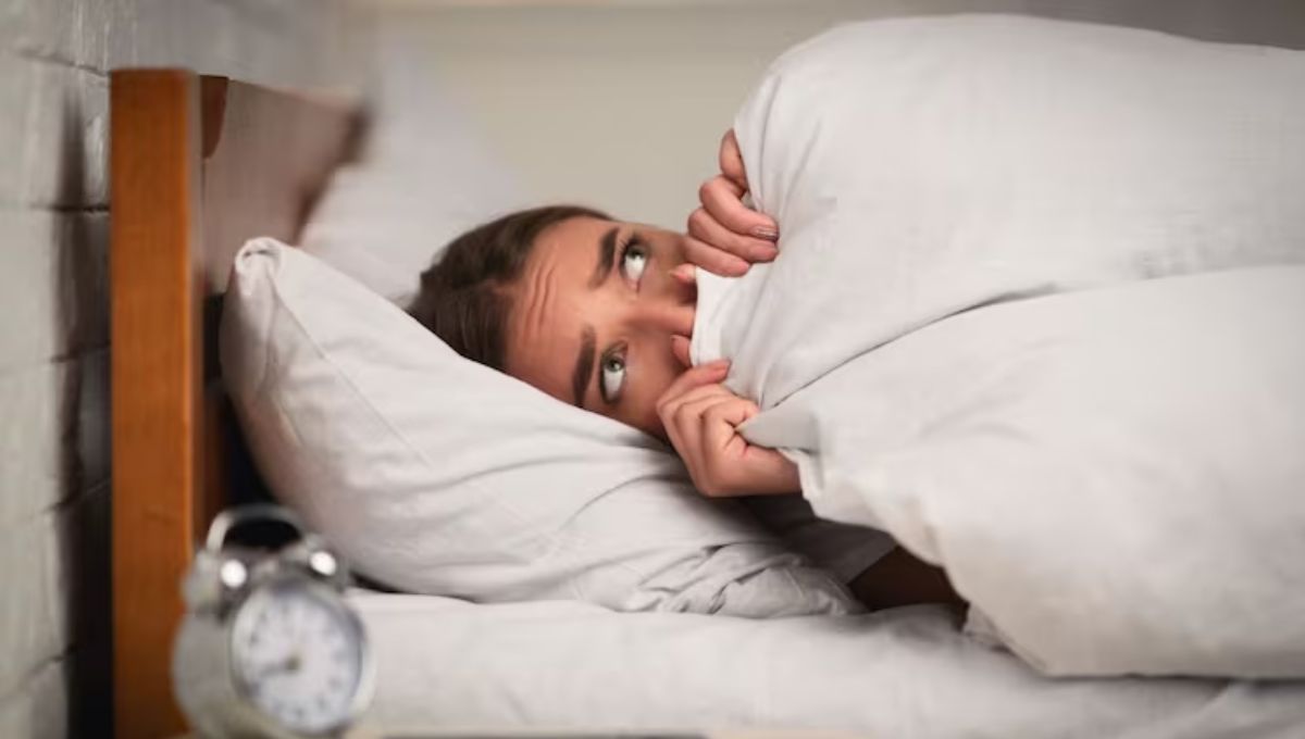 Soñar que caes al vacío: qué significa y por qué genera tanta angustia cuando pasa