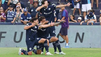 Independiente Rivadavia, River y Boca encabezan la lista de equipos clasificados en el Torneo Apertura