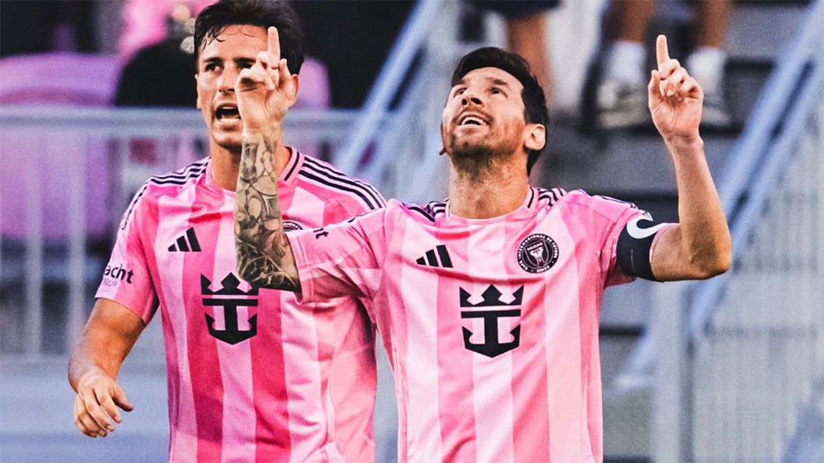 Lionel Messi metió un doblete en la goleada del Inter Miami.