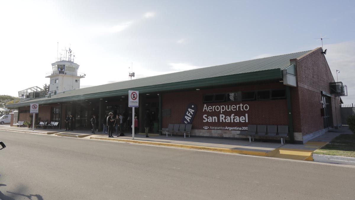 El remodelado aeropuerto de San Rafael.
