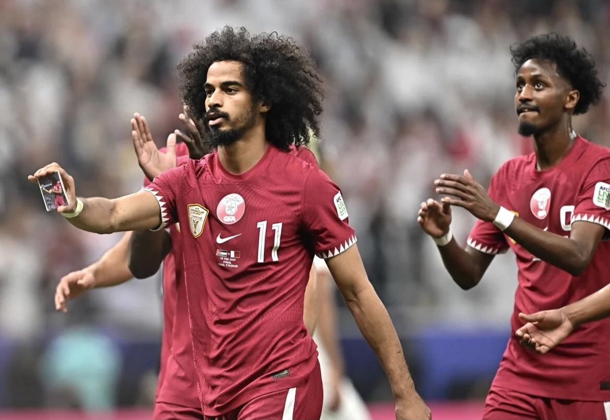 La magia de Akram Afif para celebrar el gol de Qatar en la final de la Copa de Asia