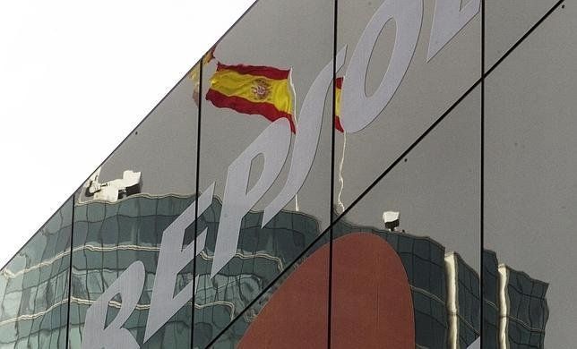 Repsol anunció que recibirá 5 mil millones de dólares por YPF y se acerca el final del conflicto