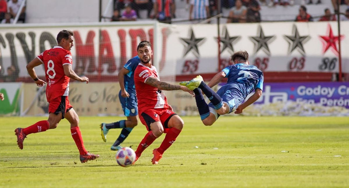 El defensor Guillermo Ferracuti se refirió a la gran campaña que está haciendo el Deportivo Maipú.