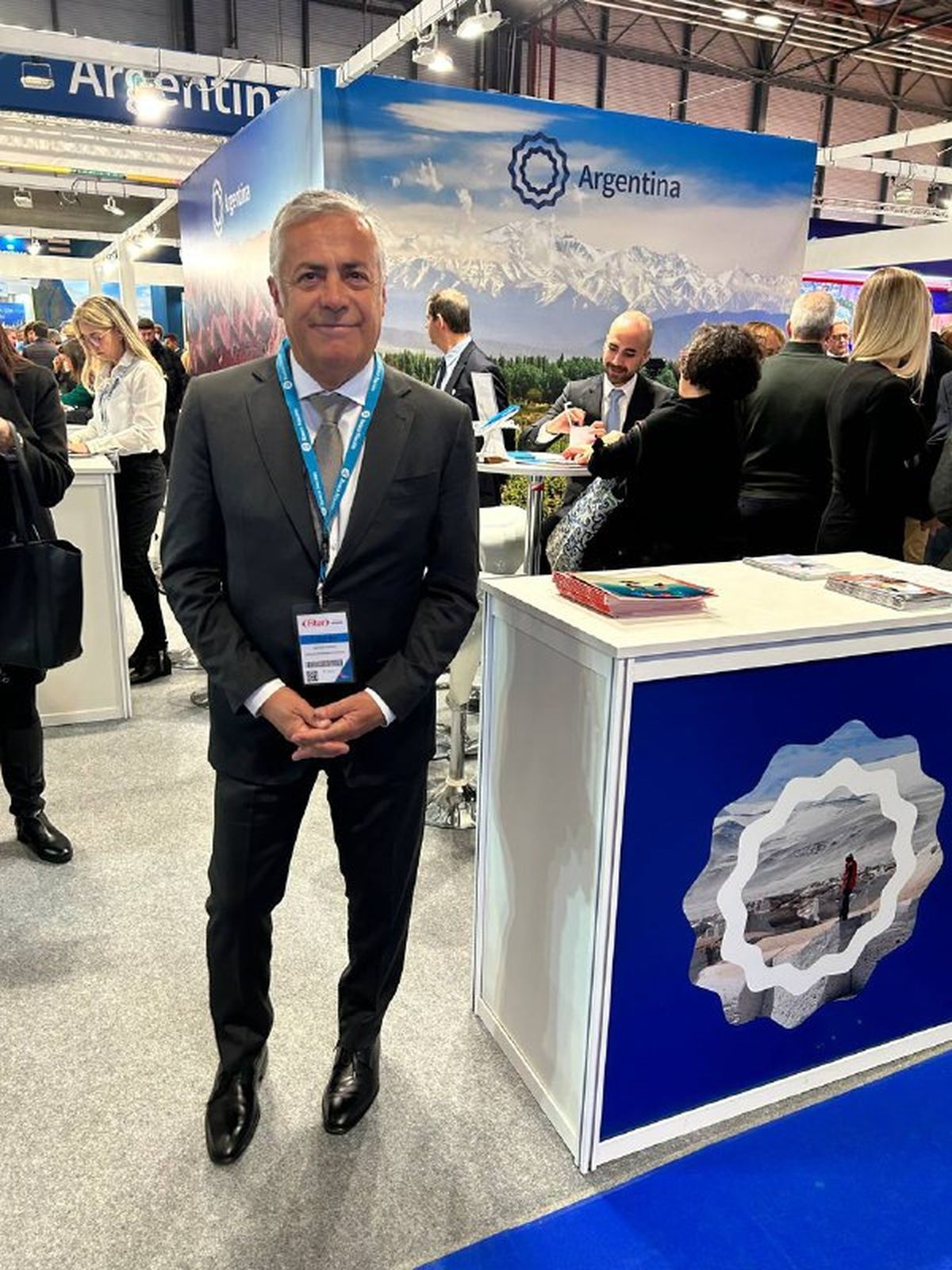 Alfredo Cornejo está realizando una misión oficial en España. Alfredo Cornejo está realizando una misión oficial en España.