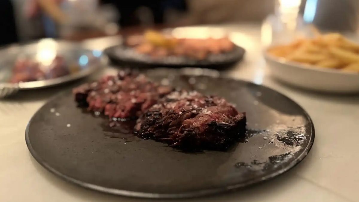 La entraña de Wagyu, uno de los platos exclusivos que se sirven en el restaurante de Madrid La entraña de Wagyu, uno de los platos exclusivos que se sirven en el restaurante de Madrid