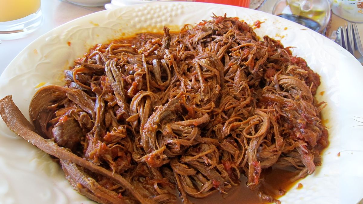 La receta de carne desmenuzada es sabrosa