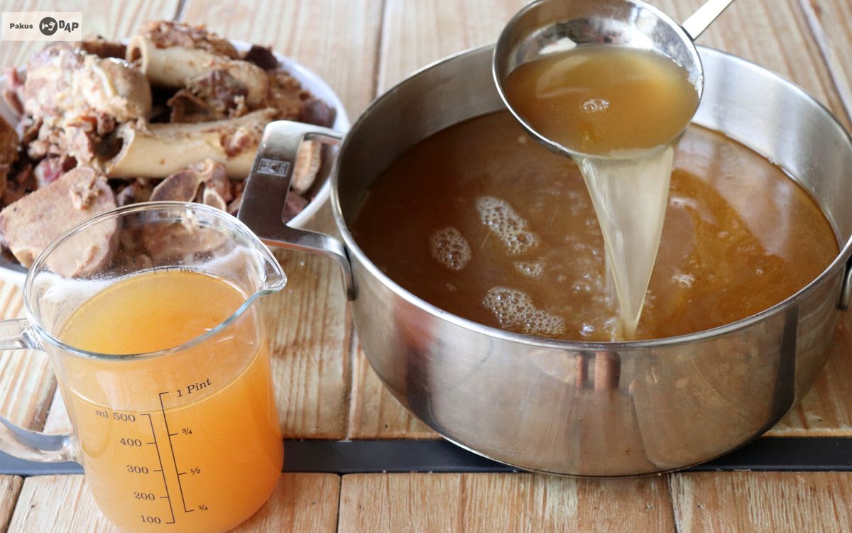 Los increíbles grandes beneficios del caldo de huesos.