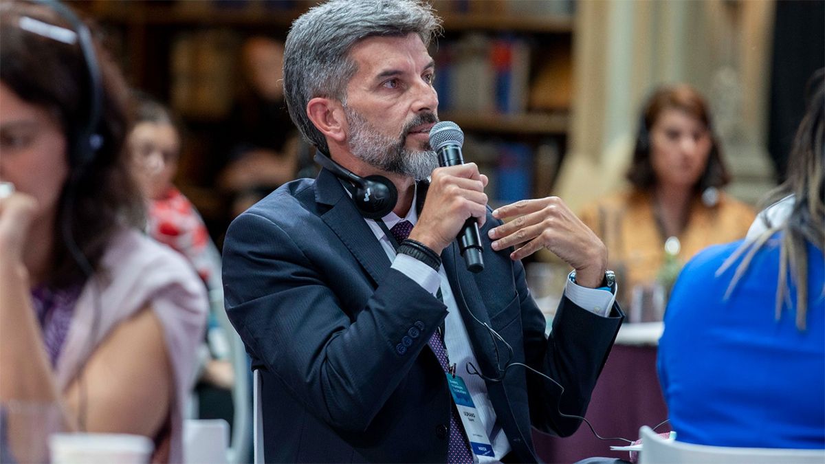 El intendente de Ciudad, Ulpiano Suarez, le puso pausa a la campaña para sumar a la comuna a una red internacional de manejo de datos para gestionar.