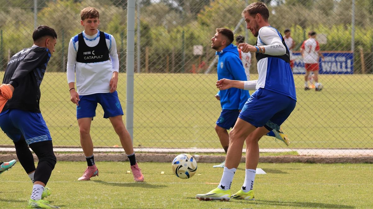 Godoy Cruz jugará un partido clave ante Deportivo Riestra en el Feliciano Gambarte.