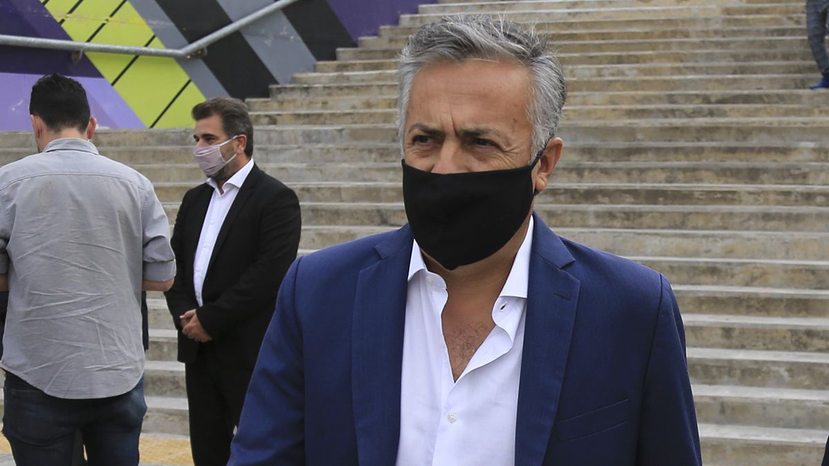 Restricciones de vuelos: la carta de Cornejo a Alberto Fernández