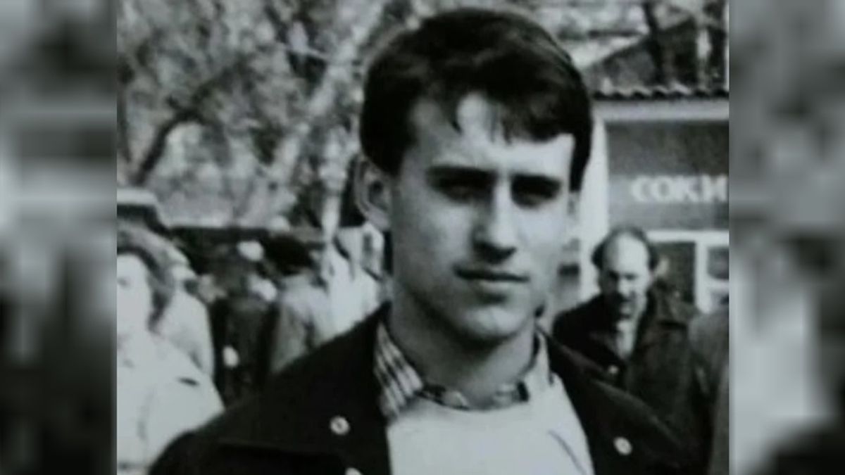  Aleksandr Ivanovich Berlizov, el asesino y violador ruso que fue sometido a juicio y ejecutado en una cárcel Aleksandr Ivanovich Berlizov, el asesino y violador ruso que fue sometido a juicio y ejecutado en una cárcel 