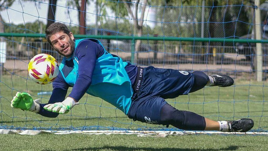 Gran noticia en el Parque, Cristian Aracena se queda en la Lepra