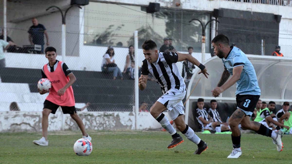 Leandro Ciccolini está mostrando un alto nivel en Gimnasia y Esgrima.