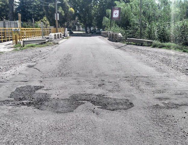 Ante las críticas por el estado de las calles de toda Mendoza, en Luján pusieron manos a la obra
