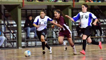 La Borravino enfrenta a Paraná, en busca de las semifinales