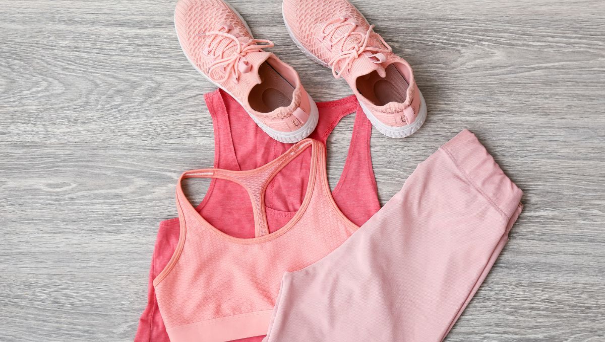 La ropa deportiva debe ser aireada antes de introducirla en el lavarropas.&nbsp;