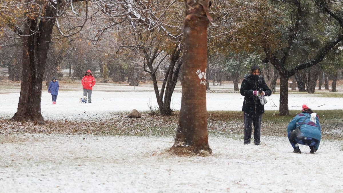 Expectativa en Mendoza por la llegada de las nevadas en la zona cordillerana.