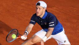 Se calentó el Peque Schwartzman