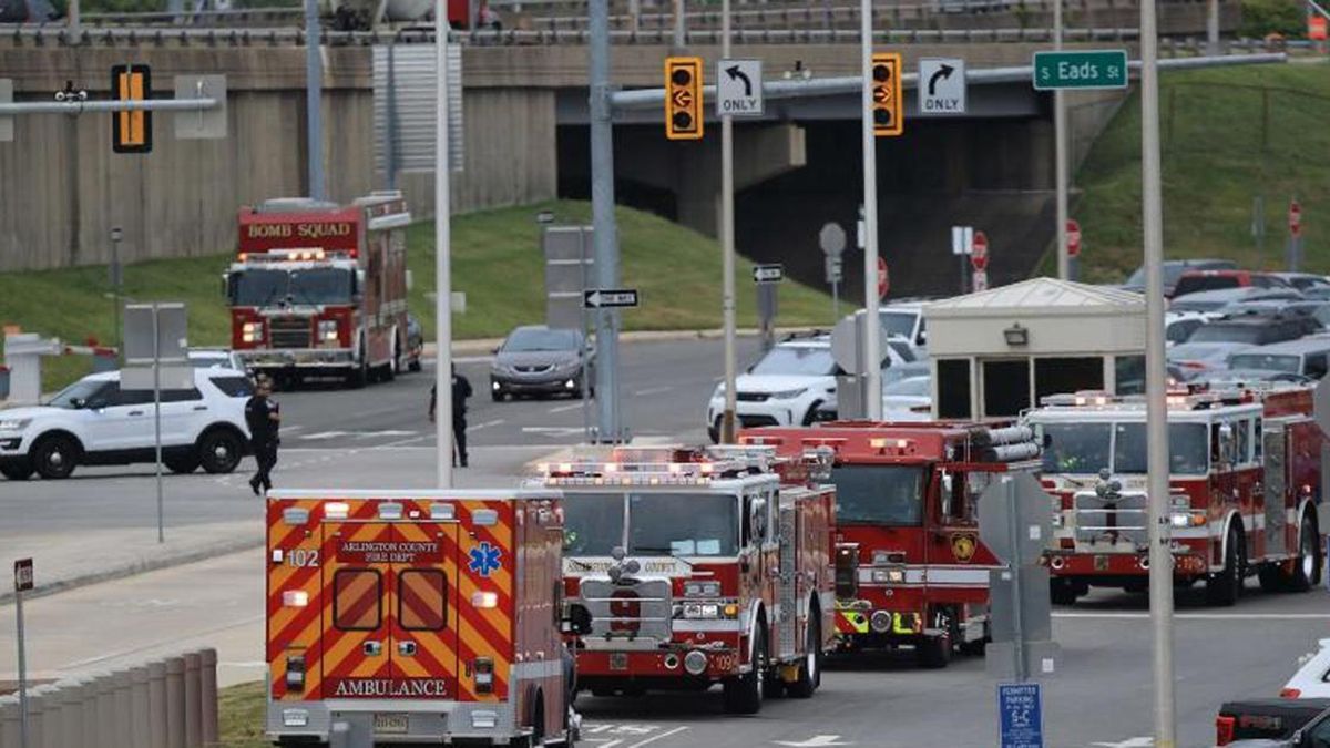 El tiroteo se originó en horas de la mañana de este martes cerca del Pentágono, en donde murieron dos personas, uno de ellos policía