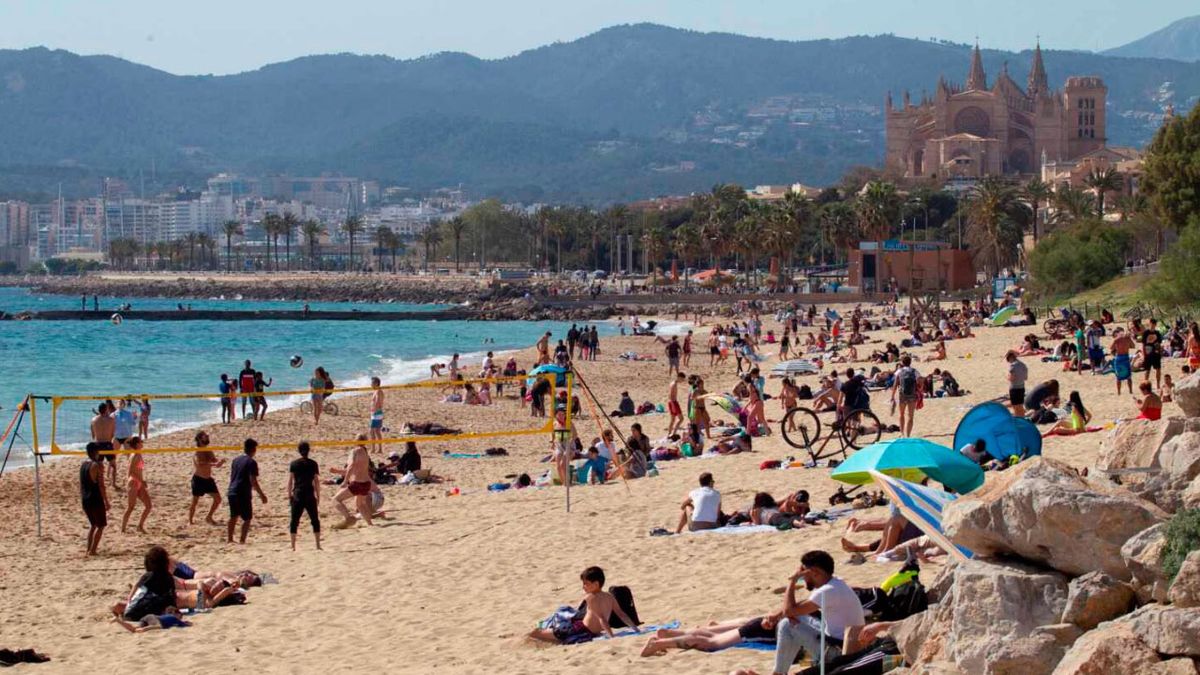 Las playas de Chile, Brasil o Uruguay son los destinos elegidos por mayoría de argentinos, pero hay que estar atentos a las vacunas Las playas de Chile, Brasil o Uruguay son los destinos elegidos por mayoría de argentinos, pero hay que estar atentos a las vacunas